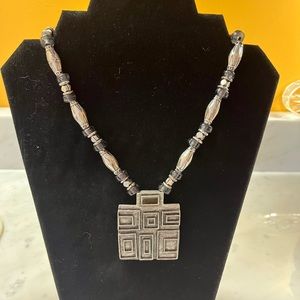 Chunky statement necklace